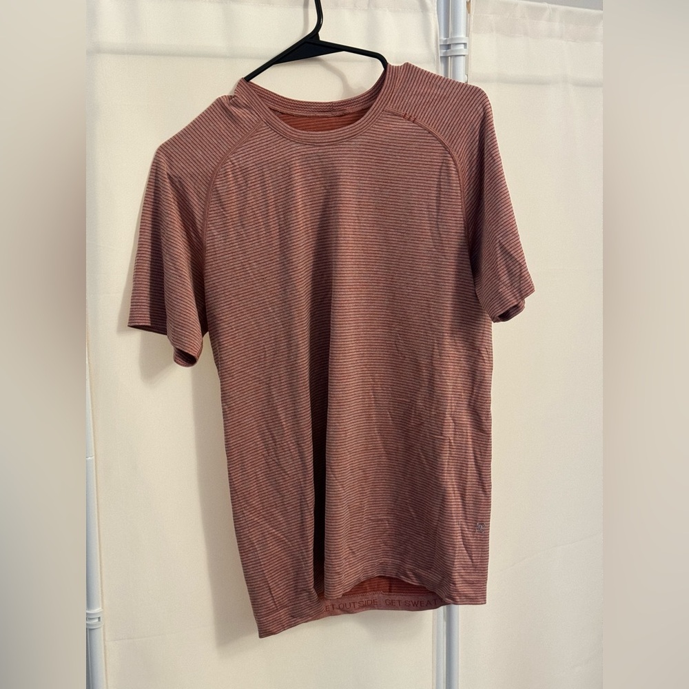 Lululemon Metal Vent Tech Shirt Pink - Men's Small